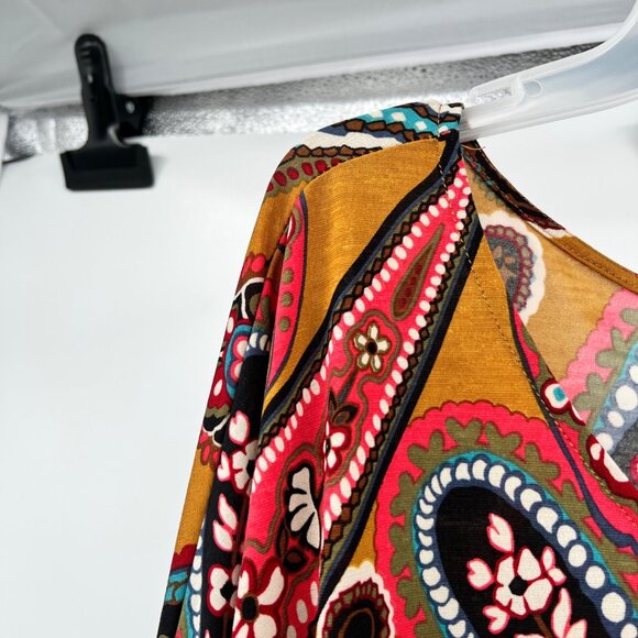 Honeyme Womens Paisley Pullover Top Short Sleeve Colorful Size Small - Picture 5 of 9